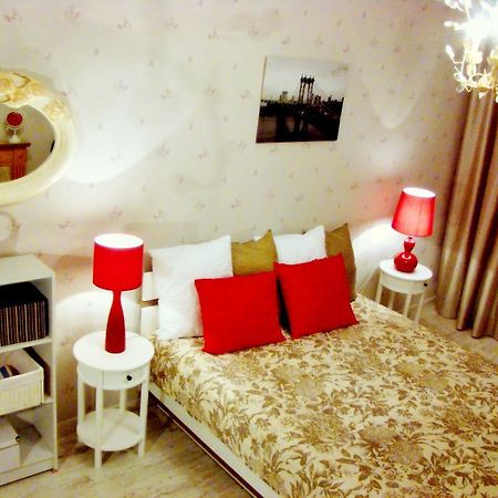 Elegant Apartment Riga Luaran gambar
