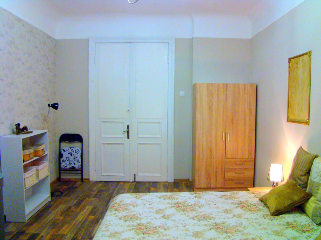 Elegant Apartment Riga Luaran gambar